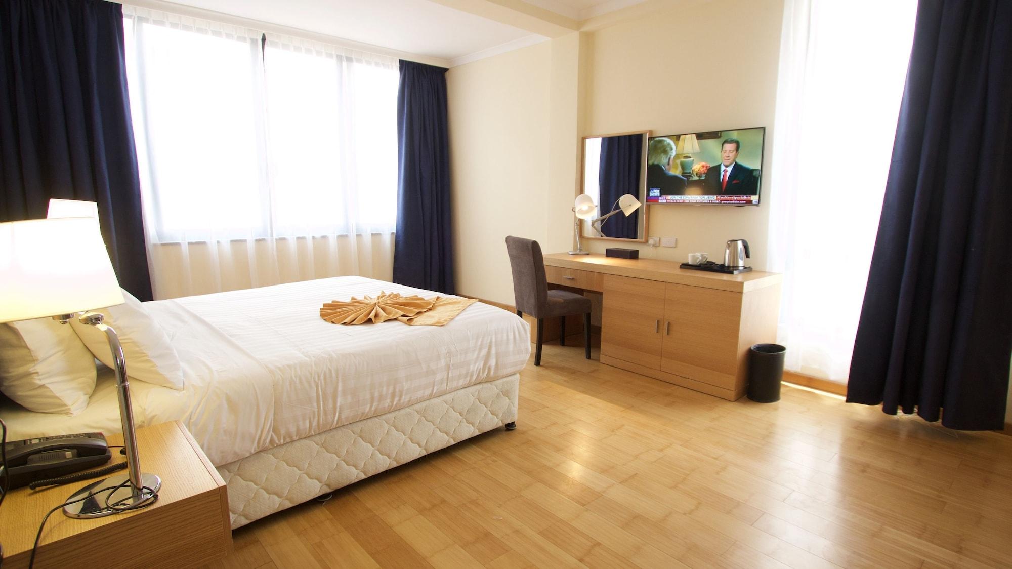 Yober Hotel Аддис-Абеба Экстерьер фото